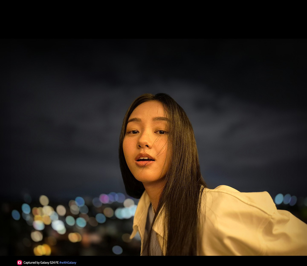 Atemberaubende Porträts bei wenig Licht mit der ProVisual Engine von Samsung Galaxy